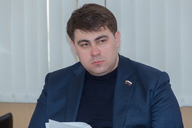 Депутаты оценят работу Анатолия Чадова